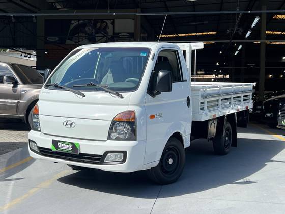HYUNDAI HR 2.5 LONGO COM CAÇAMBA 4X2 16V 130CV TURBO INTERCOOLER DIESEL 2P MANUAL
